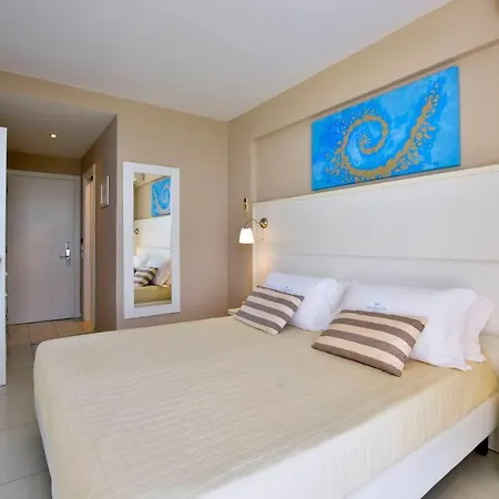 Sidari Beach Hotel-2
