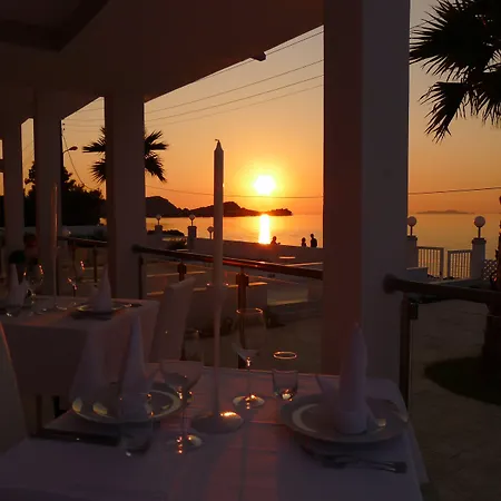 Sidari Beach Hotel-3